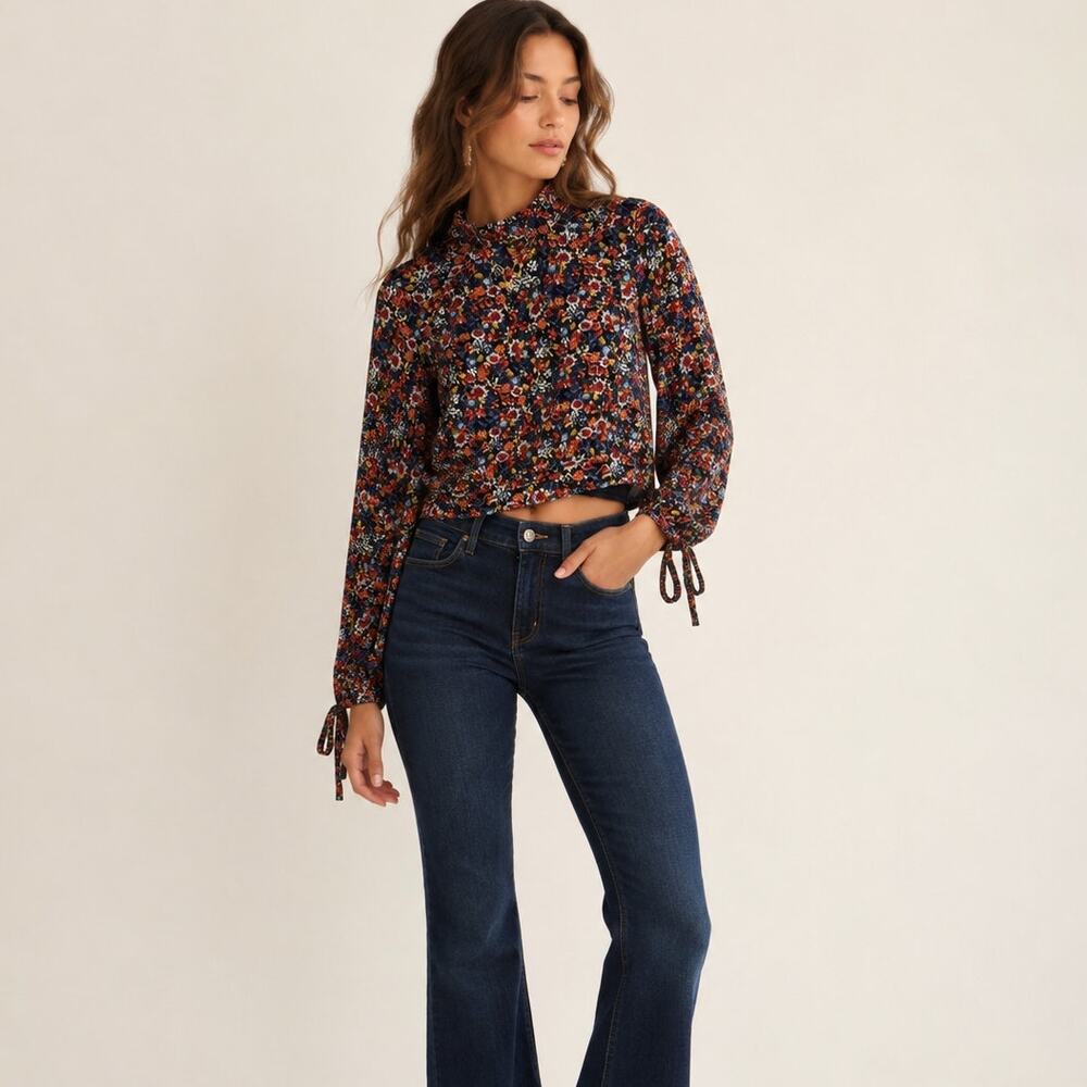 Free People Dark Floral Long Sleeve Cropped Boho Blouse Womens M All Dolled Up
